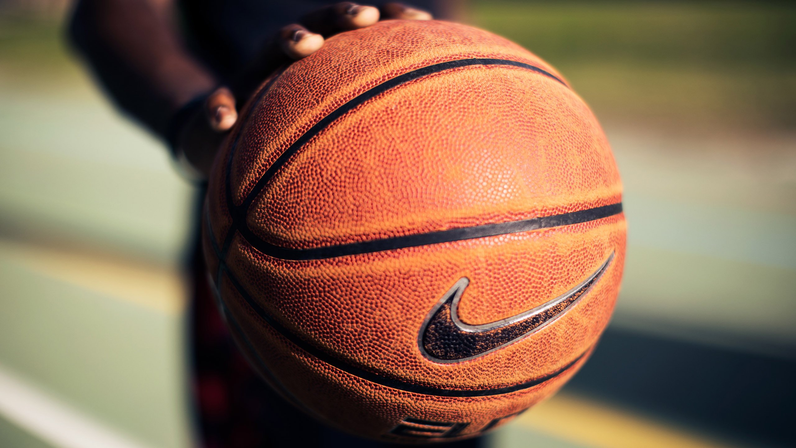 亚冠赛场惊现NBA风，中国足球能否借篮球精神破局？